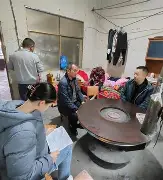 迴?C??嗙??茿的简单介绍