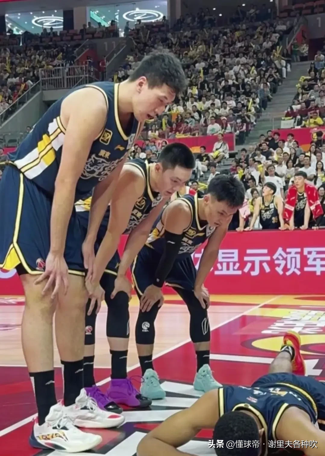 南宫官网在线 -社区盾冲刺阶段再迎强敌，广东宏远刷新队史纪录，主帅态度——气氛紧张，临场指挥获称赞的简单介绍